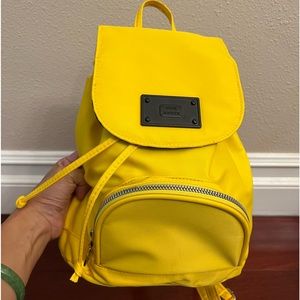 Steve Madden Womens Yellow Mini Nylon Sling Zip Backpack Travel Bag